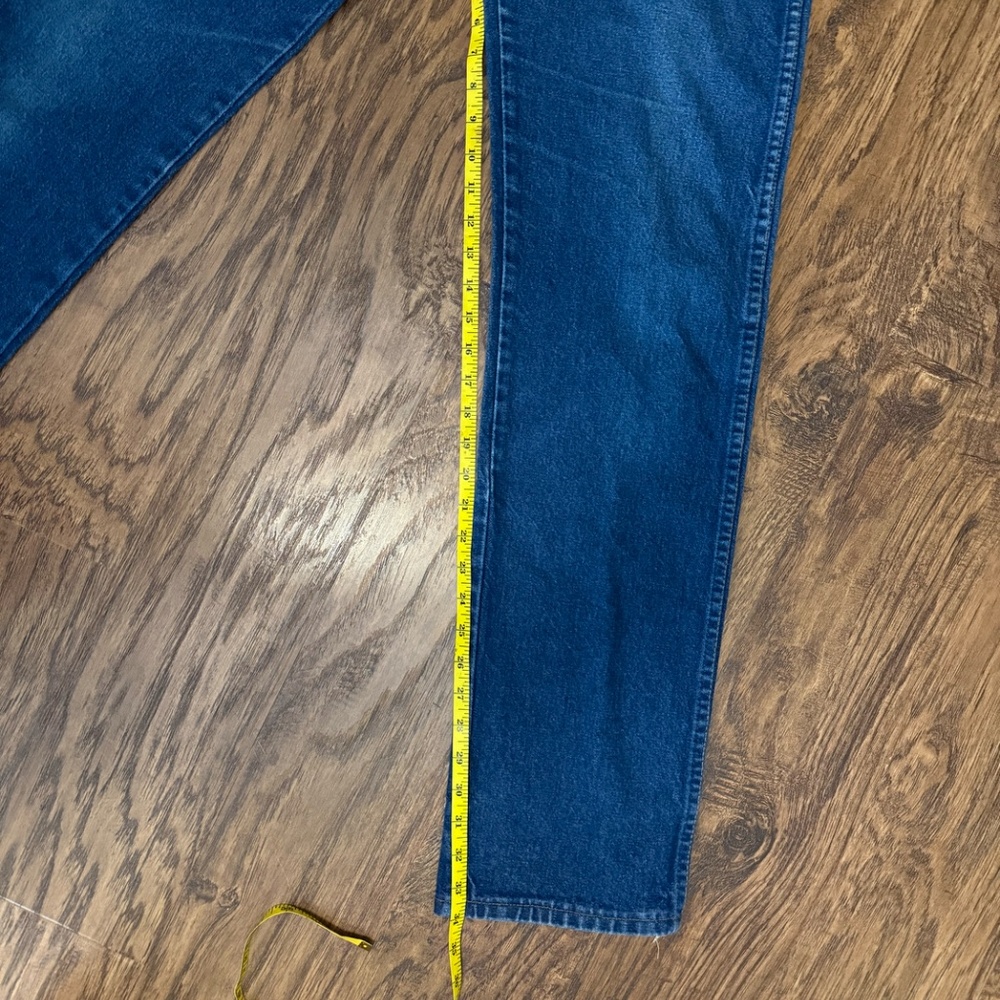 Wrangler Jeans Size 32x36 - Picture 10 of 10